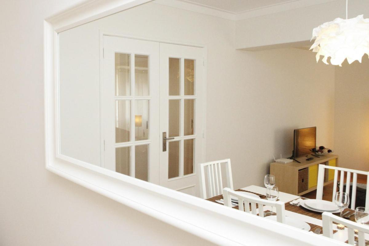 Family Central Apartment In Sao Pedro Do Estoril ภายนอก รูปภาพ